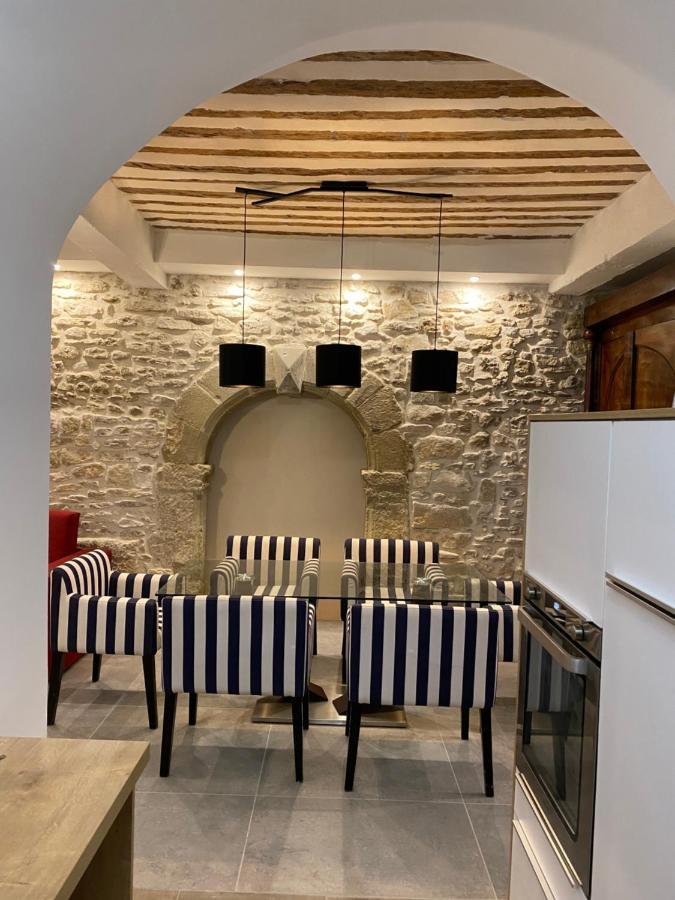 La Renaudiere LʼIsle-sur-la-Sorgue Exterior foto